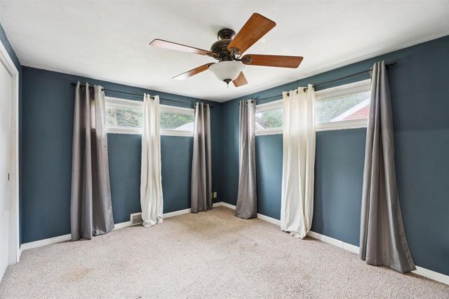 1507 S WALDEN AVENUE, Appleton, WI 54915