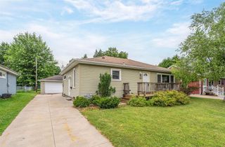 1507 S WALDEN AVENUE, Appleton, WI 54915