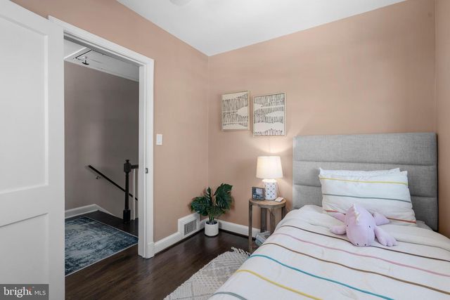 707 FOREST GLEN RD, Silver Spring, MD 20901