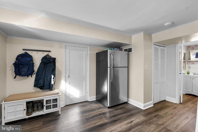 707 FOREST GLEN RD, Silver Spring, MD 20901