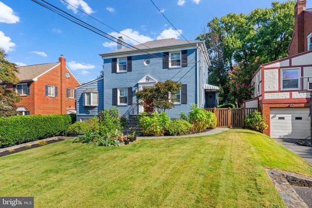 707 FOREST GLEN RD, Silver Spring, MD 20901