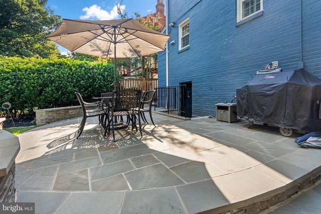 707 FOREST GLEN RD, Silver Spring, MD 20901