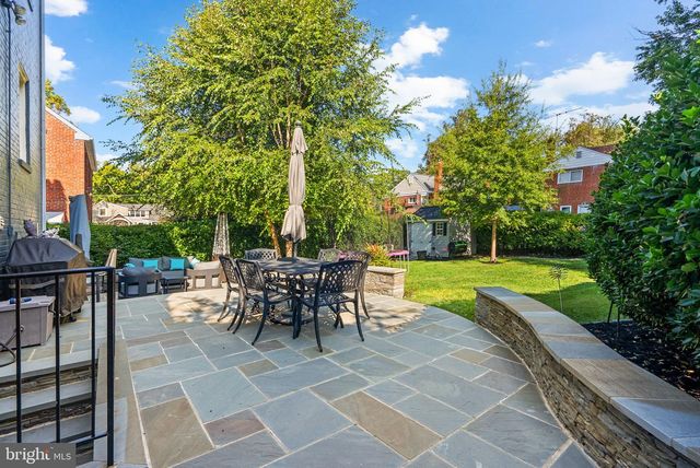 707 FOREST GLEN RD, Silver Spring, MD 20901