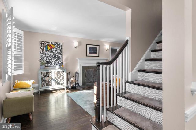 707 FOREST GLEN RD, Silver Spring, MD 20901