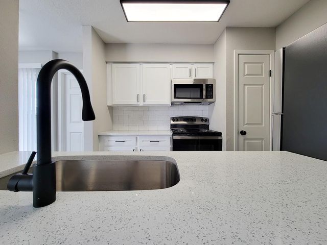 12335 Antoine Dr 1518, Houston, TX 77067