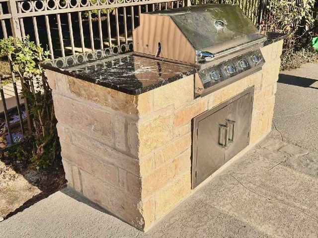 12335 Antoine Dr 1518, Houston, TX 77067