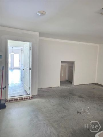 46 MARSH SALT Lane, Port Wentworth, GA 31407