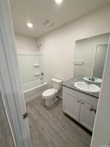 20403 Andalusite Way, San Antonio, TX 78264
