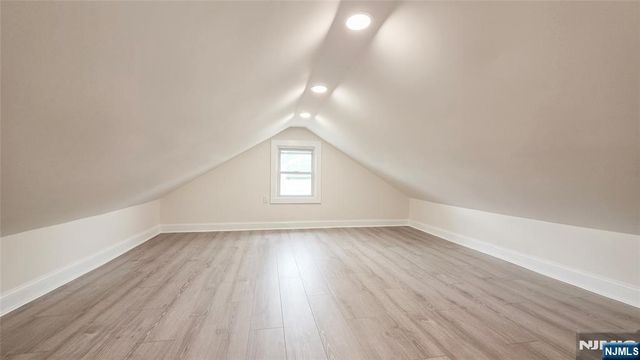 564 Maple Avenue, Teaneck, NJ 07666
