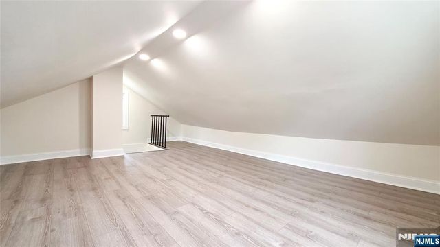 564 Maple Avenue, Teaneck, NJ 07666