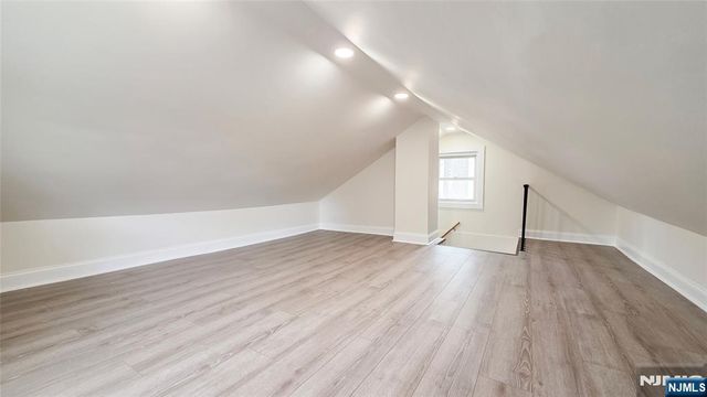 564 Maple Avenue, Teaneck, NJ 07666