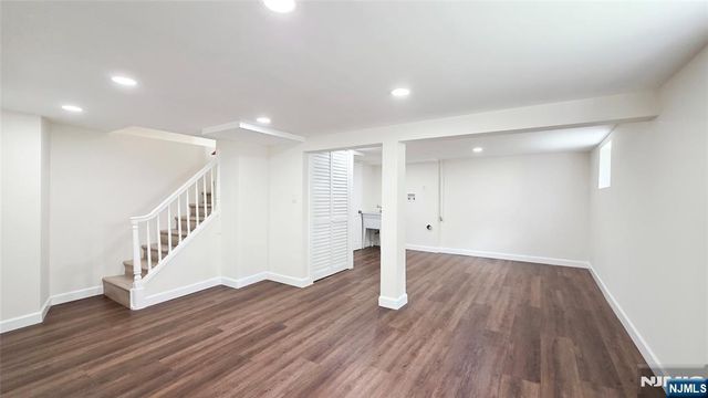 564 Maple Avenue, Teaneck, NJ 07666