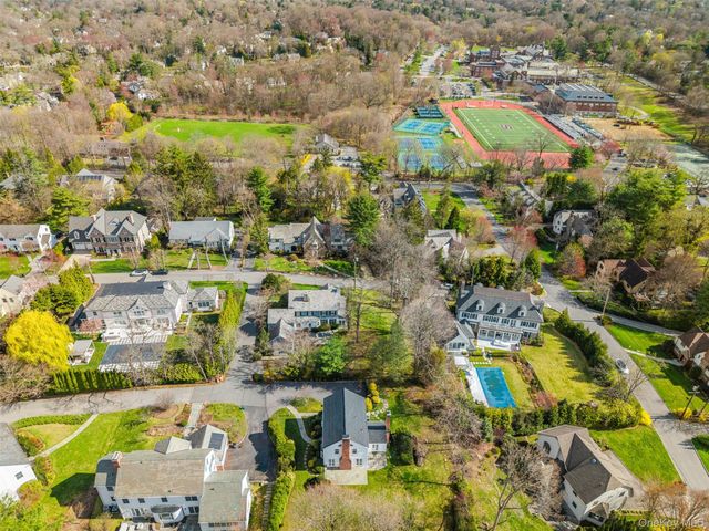 1 Rectory Lane S, Scarsdale, NY 10583