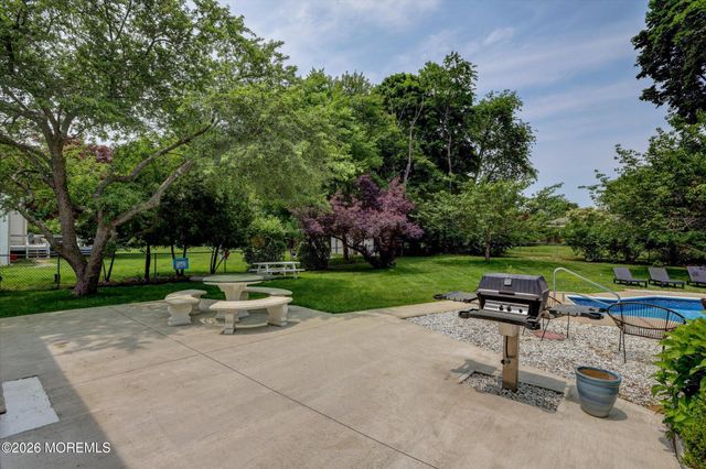 125 Beechwood Avenue, West Long Branch, NJ 07764
