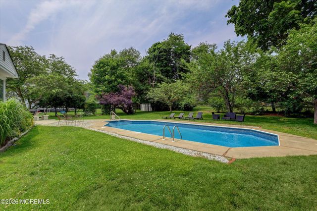 125 Beechwood Avenue, West Long Branch, NJ 07764