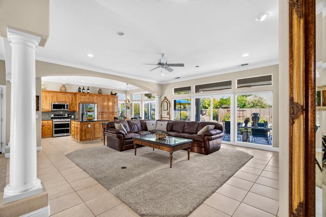 1116 Bridgetowne Dr, Lodi, CA 95242