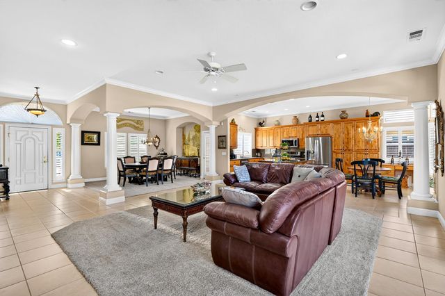 1116 Bridgetowne Dr, Lodi, CA 95242