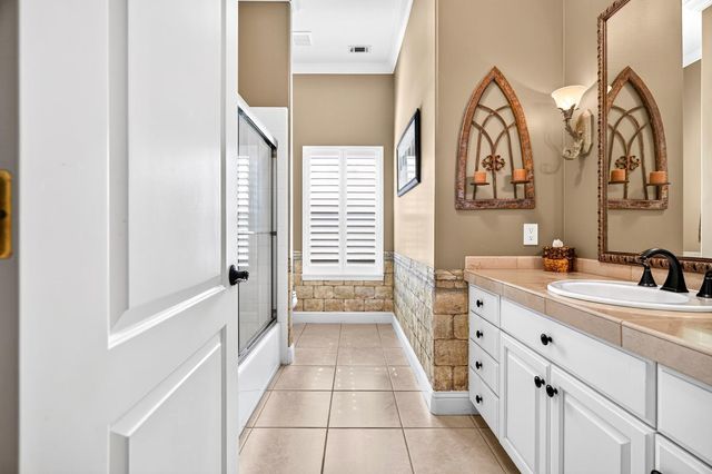 1116 Bridgetowne Dr, Lodi, CA 95242