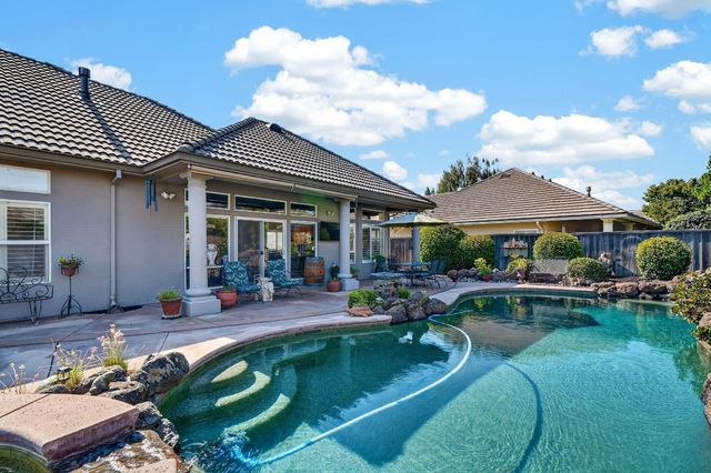 1116 Bridgetowne Dr, Lodi, CA 95242