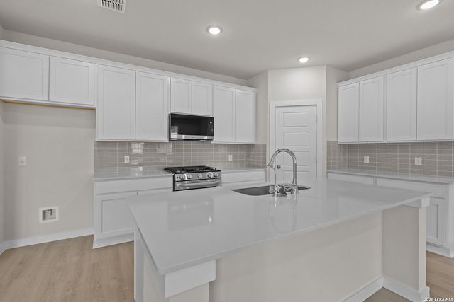 6526 Bufflehead Bend, Leon Valley, TX 78240