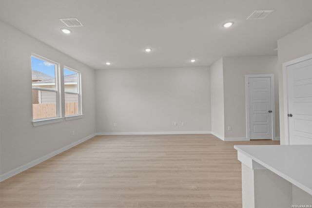 6526 Bufflehead Bend, Leon Valley, TX 78240