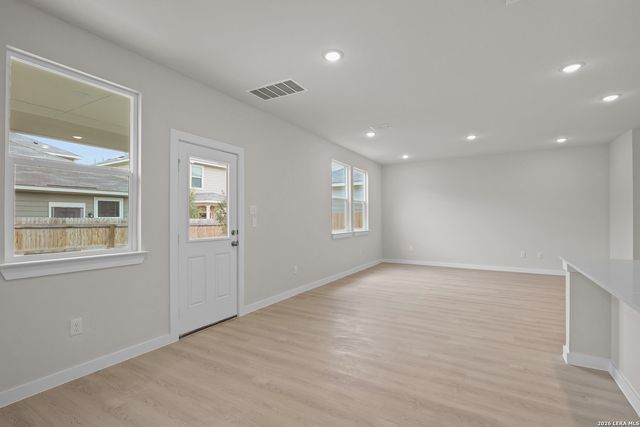 6526 Bufflehead Bend, Leon Valley, TX 78240