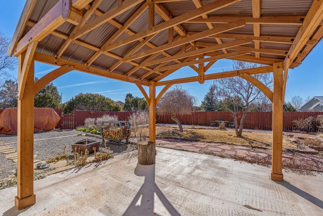 18 AVENIDA ANGELES, Santa Fe, NM 87505