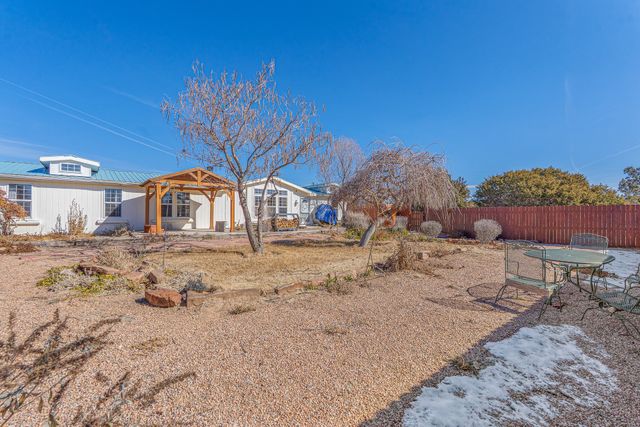 18 AVENIDA ANGELES, Santa Fe, NM 87505