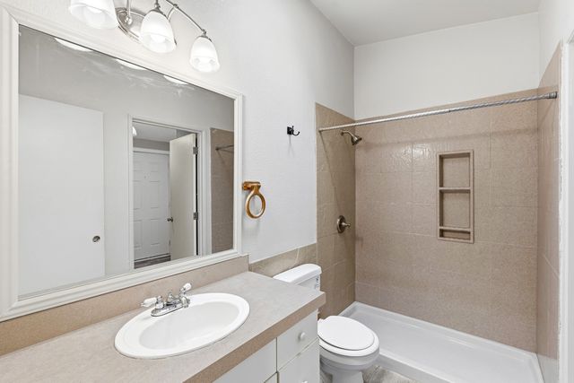 18 AVENIDA ANGELES, Santa Fe, NM 87505