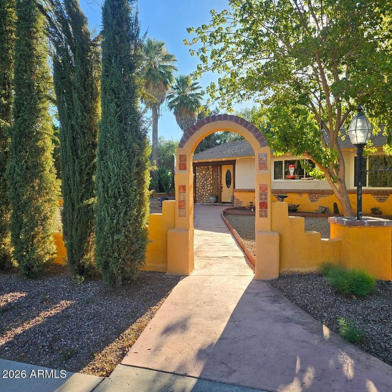 294 S JEFFERSON Street, Wickenburg, AZ 85390 — exterior