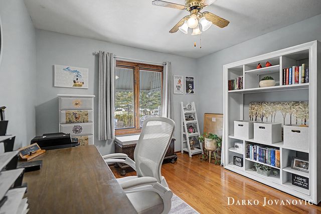 4492 North Valley Drive Ne, Plainfield Twp, MI 49525
