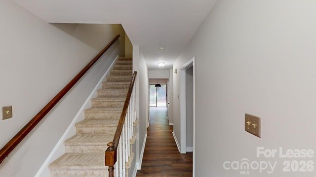 6619 Bunker Hill Circle, Charlotte, NC 28210