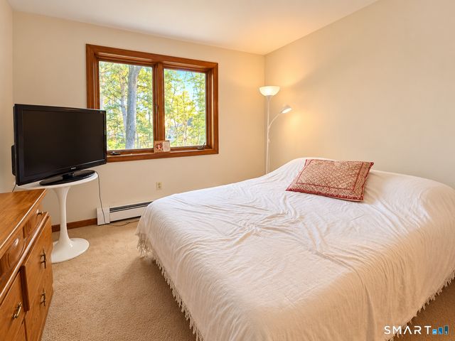 26 Merriman Road, Windsor, CT 06095