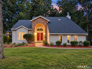26 Merriman Road, Windsor, CT 06095