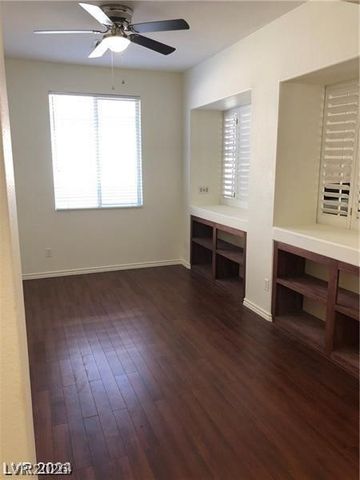 9162 Drifting Bay Street, Las Vegas, NV 89123