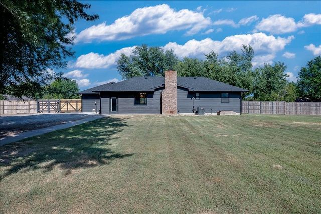 5549 N Athenian, Wichita, KS 67204