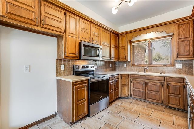 5549 N Athenian, Wichita, KS 67204