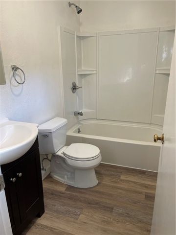 134 S Walnut, Sharpsville, PA 16150