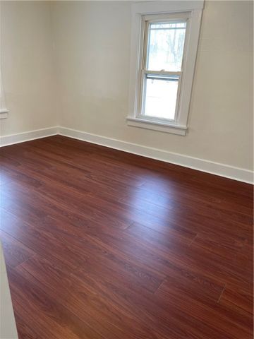 134 S Walnut, Sharpsville, PA 16150