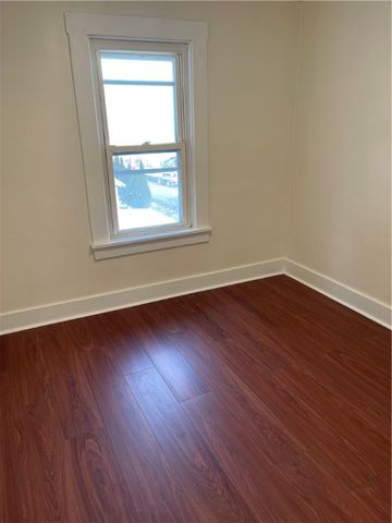 134 S Walnut, Sharpsville, PA 16150