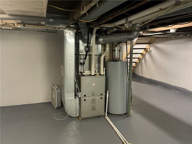 134 S Walnut, Sharpsville, PA 16150