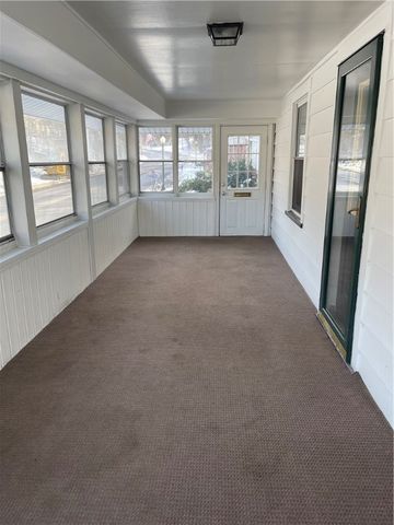 134 S Walnut, Sharpsville, PA 16150