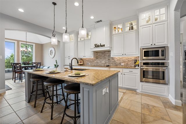 180 Denali Way, Waxahachie, TX 75167