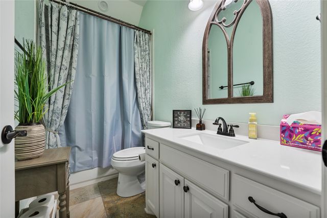 180 Denali Way, Waxahachie, TX 75167