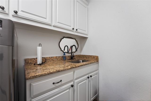 180 Denali Way, Waxahachie, TX 75167