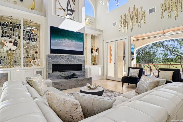 124 Stone Hill, San Antonio, TX 78258