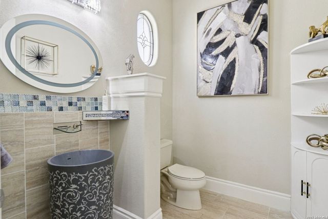 124 Stone Hill, San Antonio, TX 78258