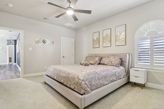 124 Stone Hill, San Antonio, TX 78258