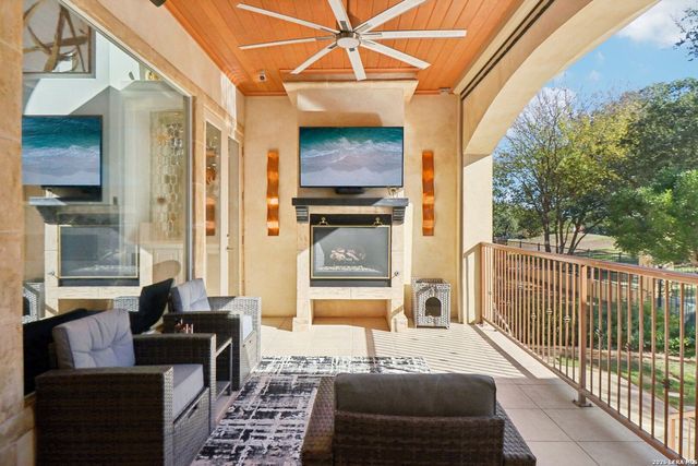 124 Stone Hill, San Antonio, TX 78258