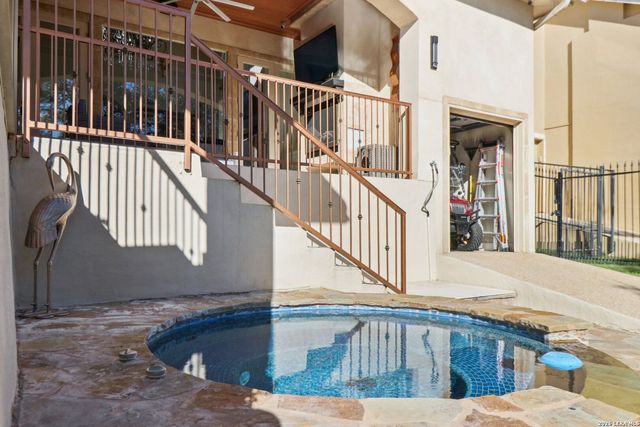 124 Stone Hill, San Antonio, TX 78258